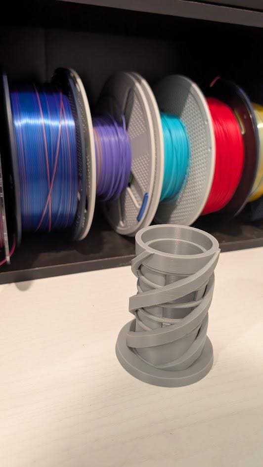 3D Printed Geometric Desk Organizer – Modern PLA Pencil Cup Holder